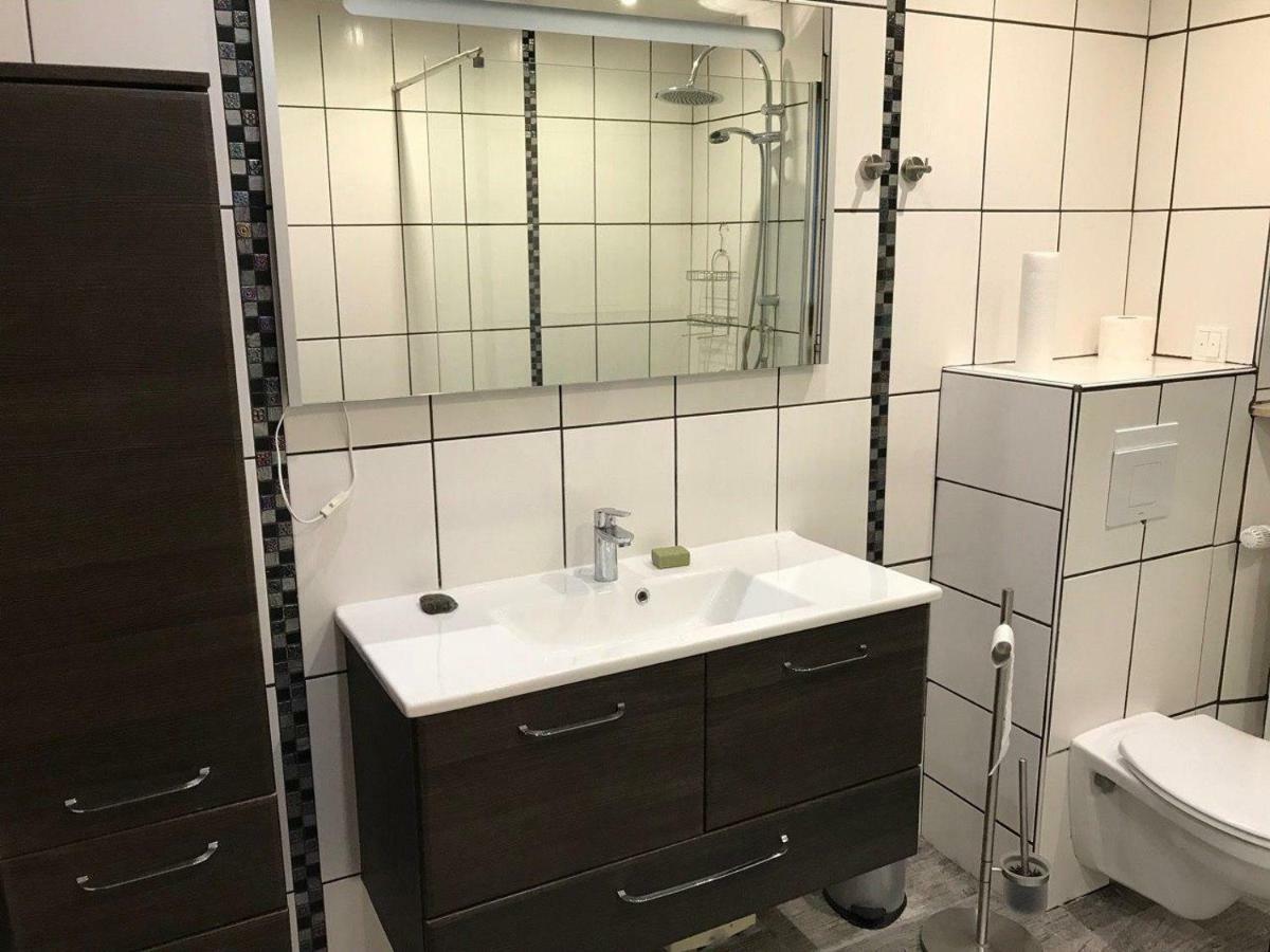 Ferienwohnung - Kurz Sankt Wendel Ngoại thất bức ảnh